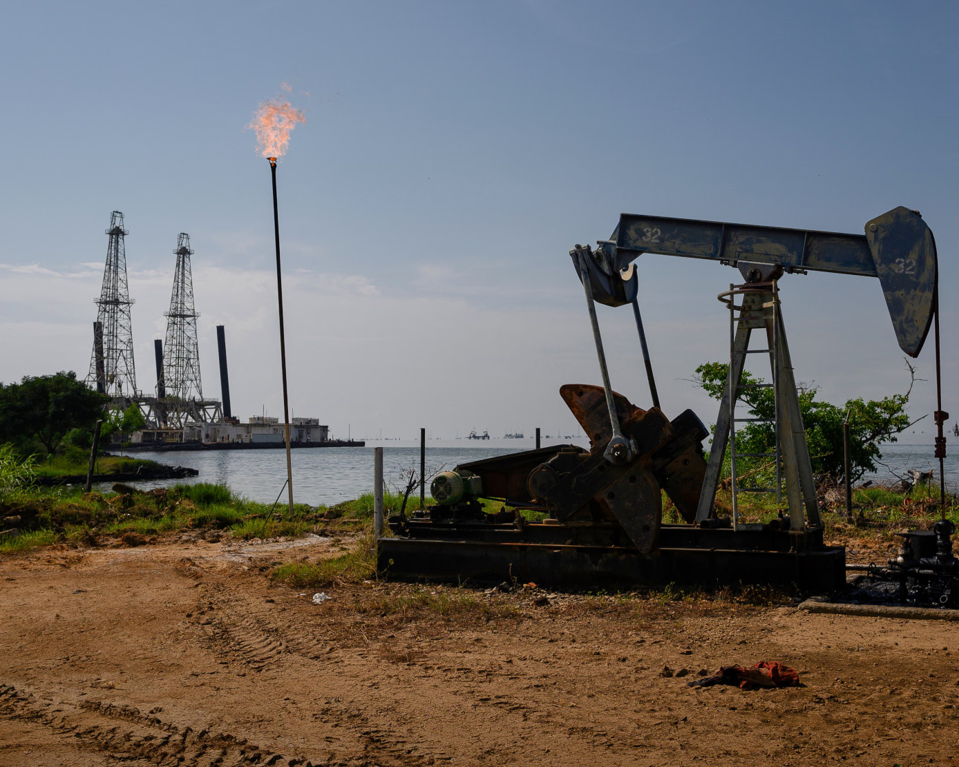 An oil pumpjack on Lake Maracaibo in Cabimas, Zulia state, Venezuela. Photo by Gaby Oraa/Bloomberg via Getty Images